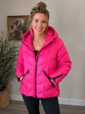 Bernardo Hot Pink Hooded Puffer Coat Small Chevron Quilted Zip Jacket